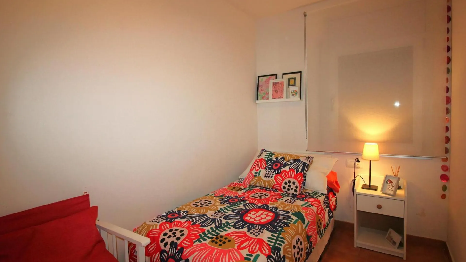 Apartamento Acogedor Con Gran Patio-Jardin, A 300M De La Playa De La Farella, Llanca. - Es-228-190 Apartment Llanca